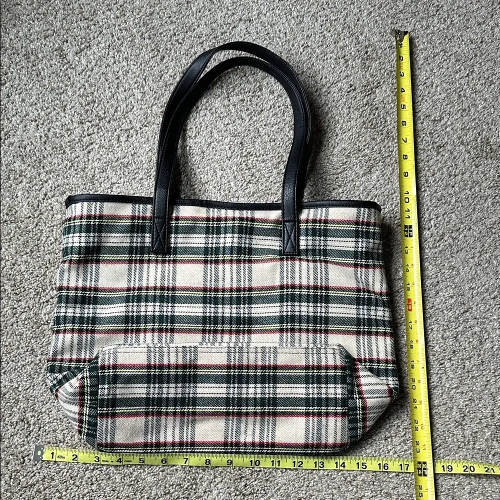 Elegant Plaid Tote Bag -‎ Black and Cream